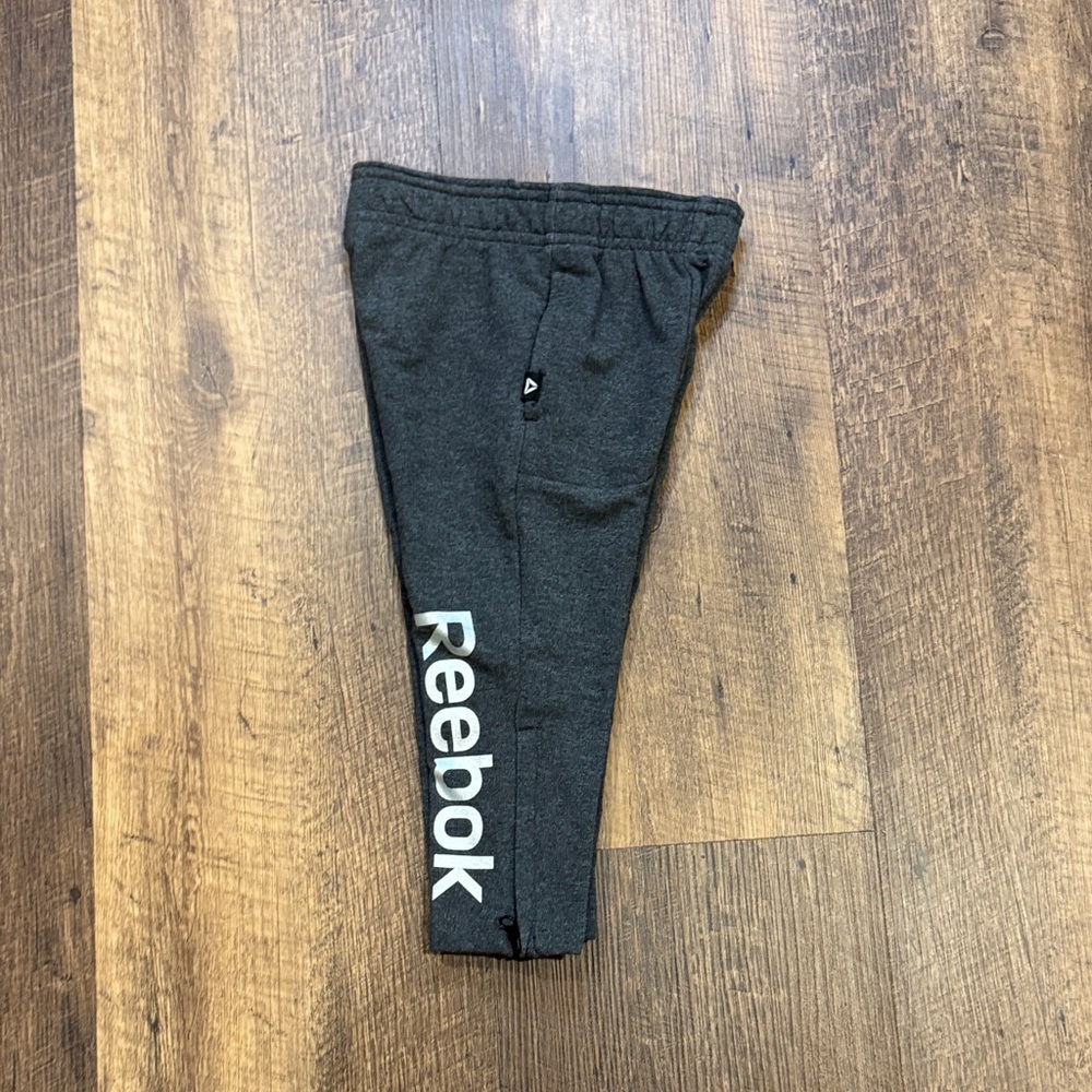 Reebok‎ Kids Gray Joggers 2t NWT